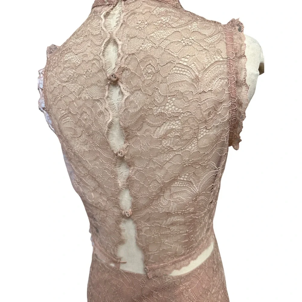 Forever 21 Womens Dusty Rose Floral Lace 2 Piece Crop Top and Mini Skirt Set M